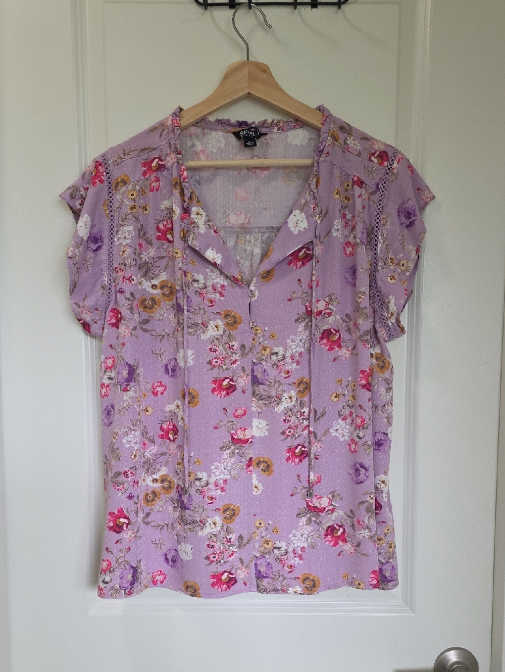 Buffalo David Bitton Lavender Floral Tie-Front Short Sleeve Blouse